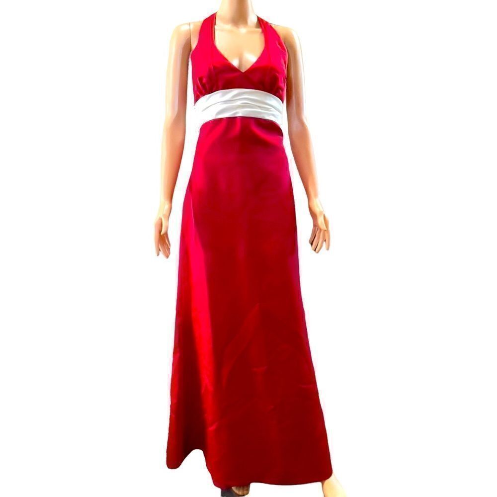 FOREVER YOURS Red Haltered Long Gown Size 6 - Picture 2 of 16